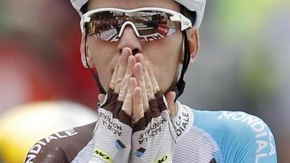 Impresa di Bardet, Froome si salva