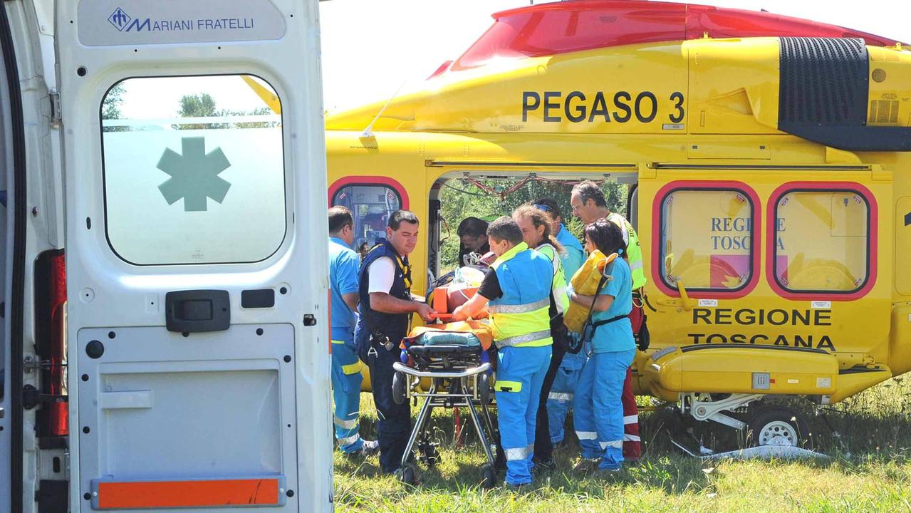 Cade dallo scivolo, bambino di quattro anni soccorso con l'elicottero e ricoverato al Meyer