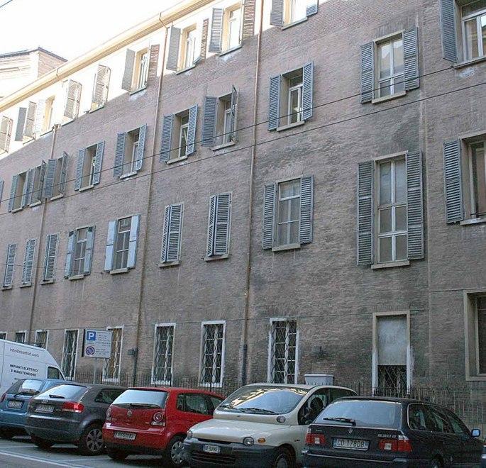 Modena: «Ztl e parcheggi residenti danneggiano i negozianti» 