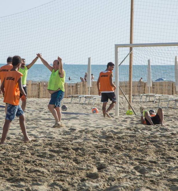 Beach soccer, a Calambrone è festa 