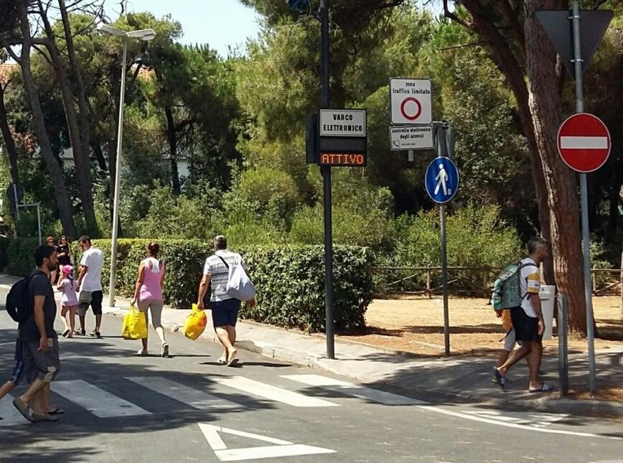 Ztl, messaggi contraddittori le regole rischiano di saltare 