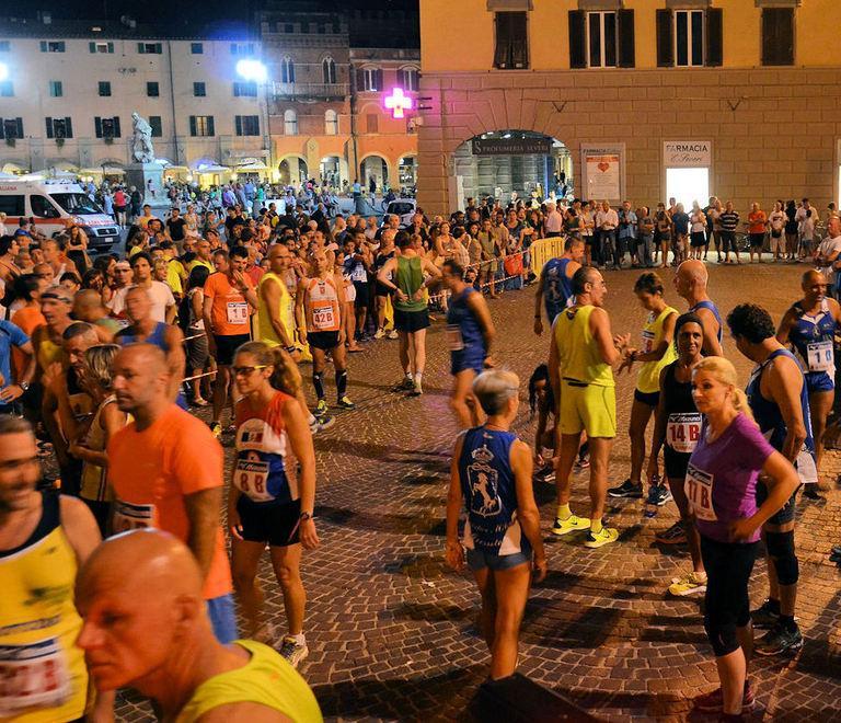 Domani è la sera della Staffetta riproposta dopo l’acquazzone