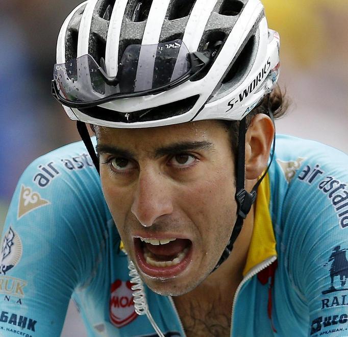 Ciclismo: Aru crolla Addio podio al Tour È il tris di Froome