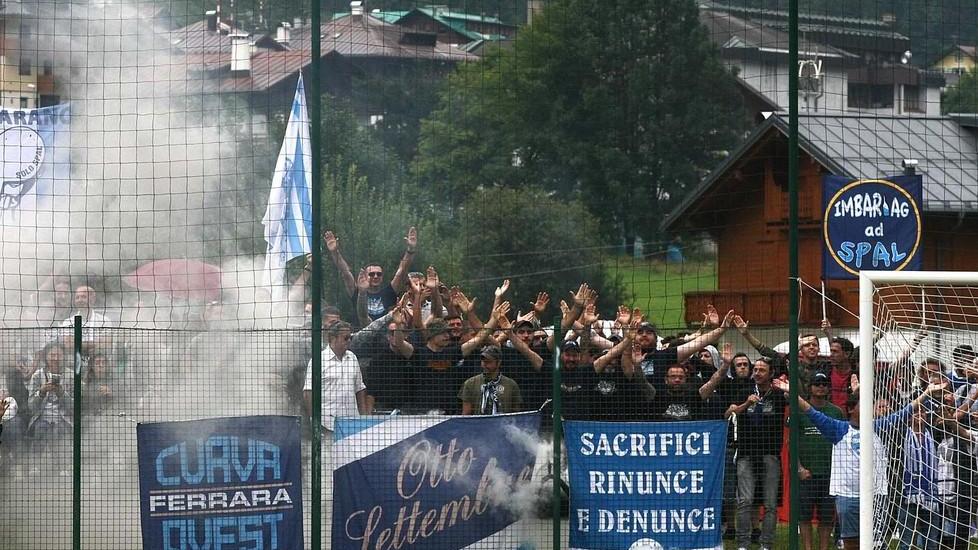 Il Cadore si colora di biancazzurro