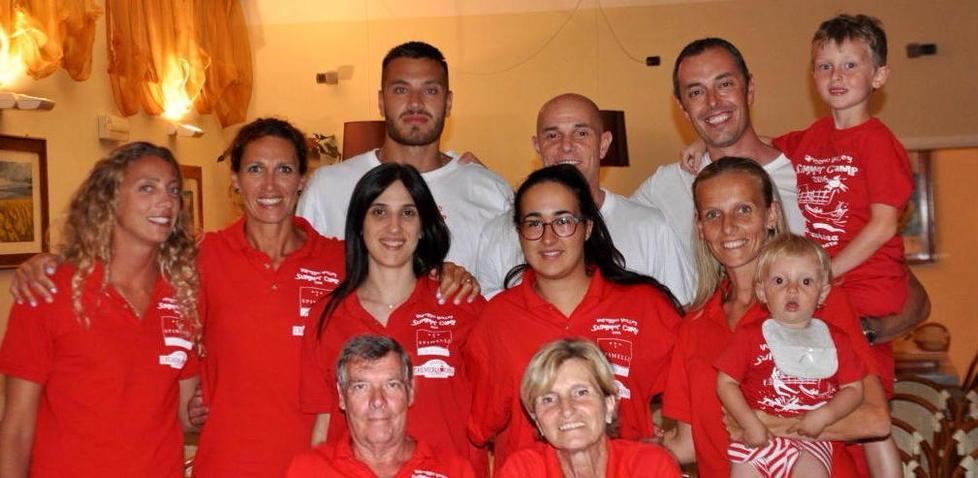 Il gruppo dei tecnici del camp Jenco