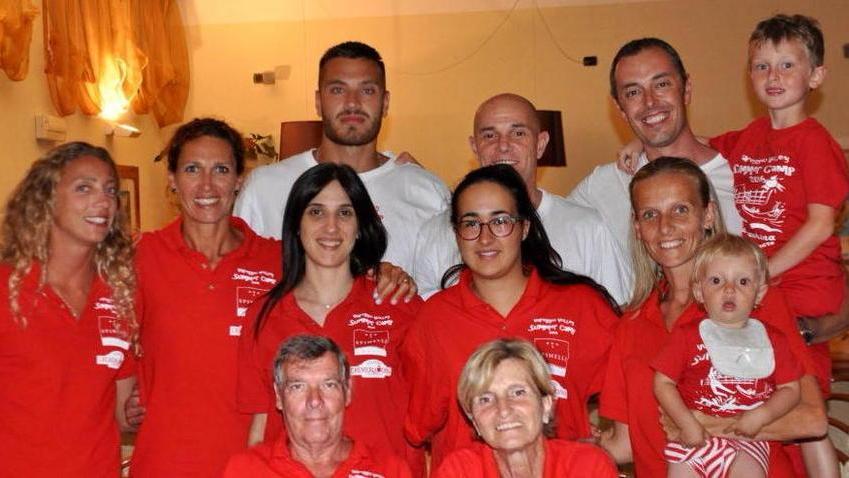 Il gruppo dei tecnici del camp Jenco