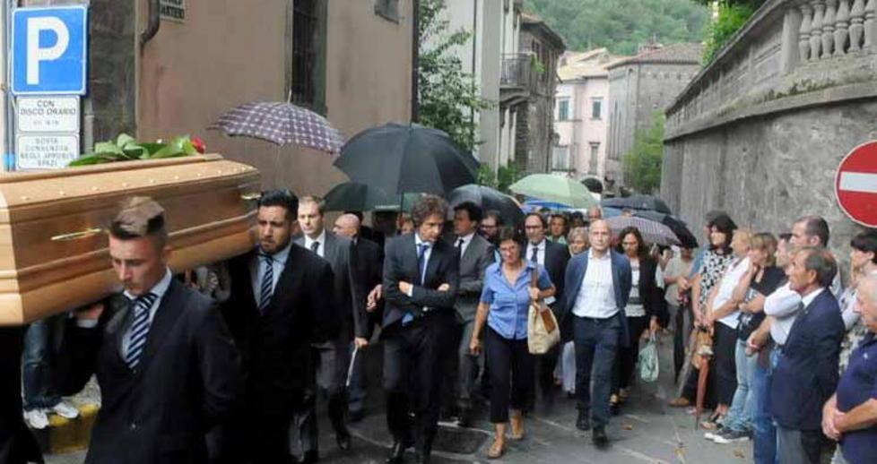 Un inno alla vita l’ultimo saluto di Letizia Leviti 