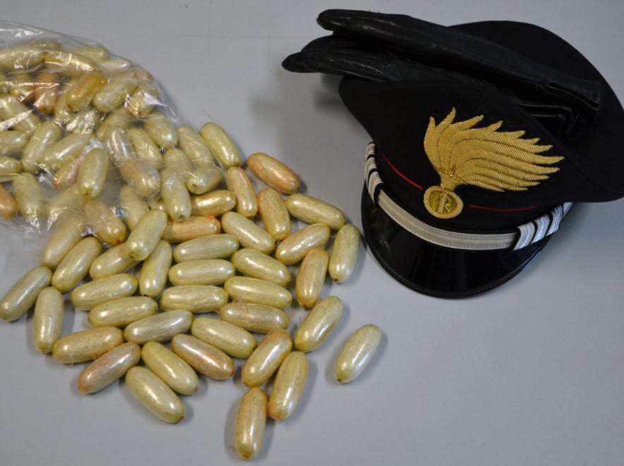 Nigeriano arrestato con un chilo di eroina 