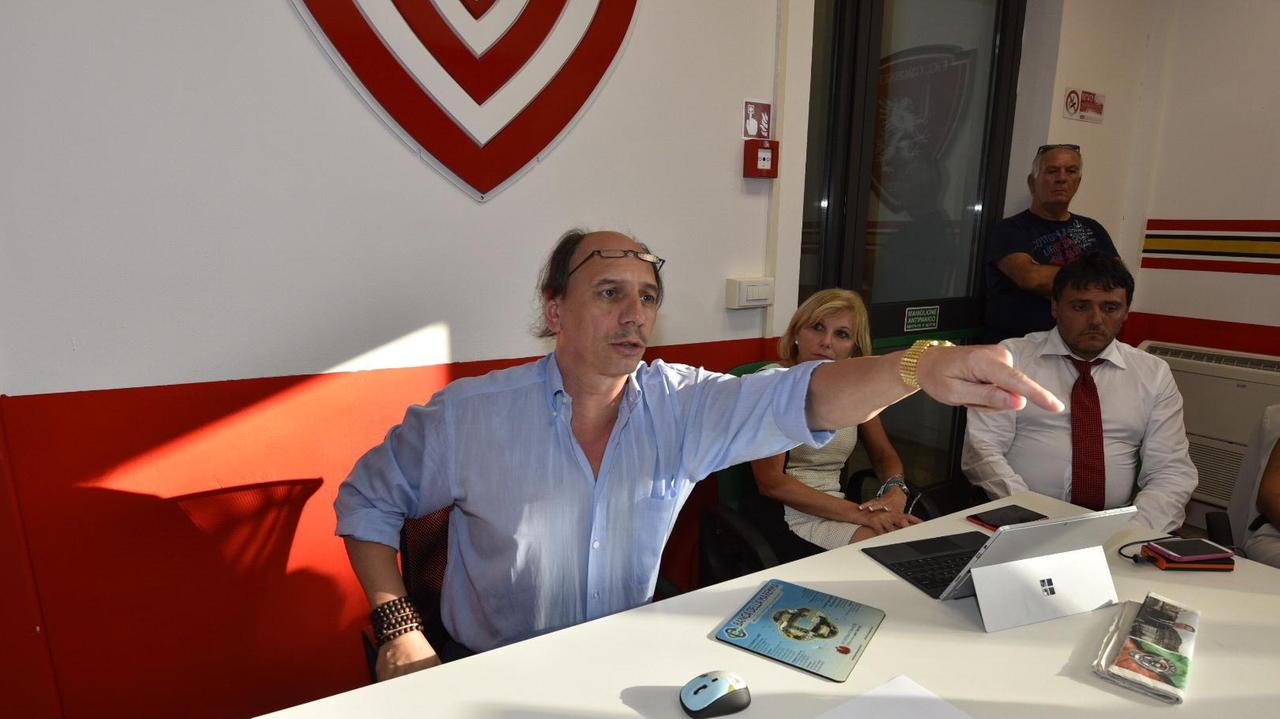 Pincione: "Non c'è collaborazione, non presentiamo domanda di ripescaggio"