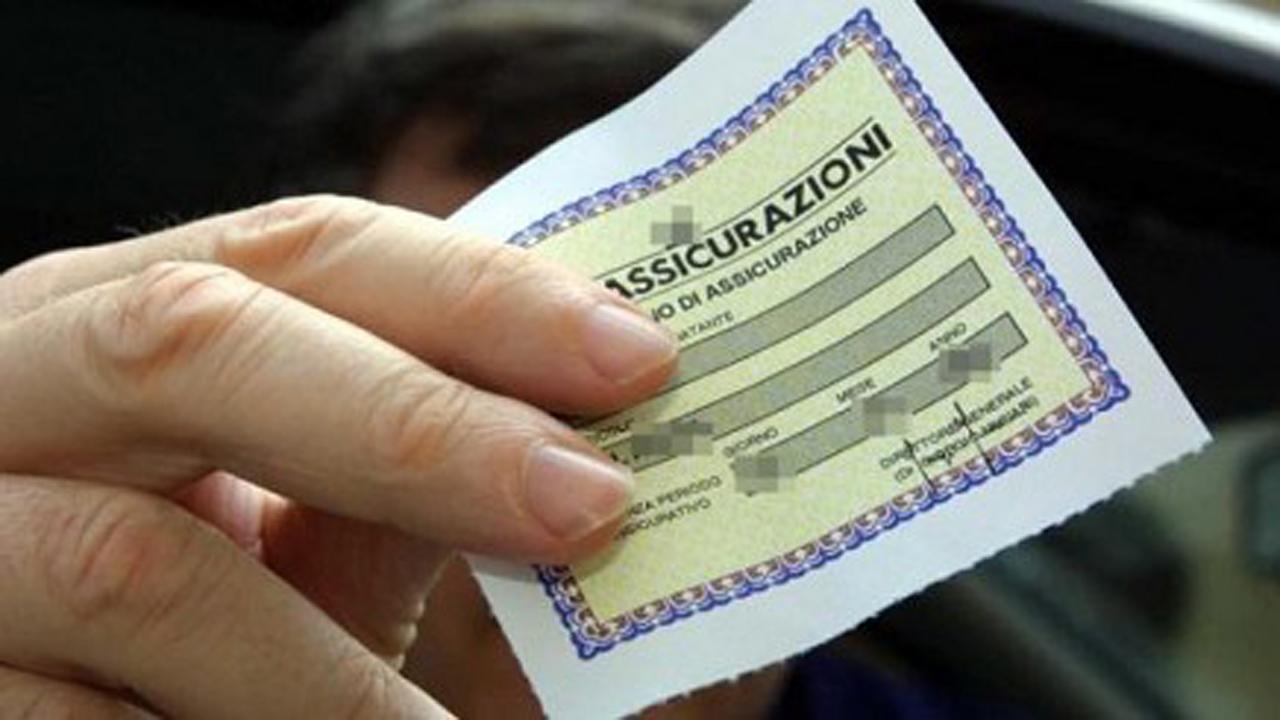 Falsi incidenti, condannato legale 