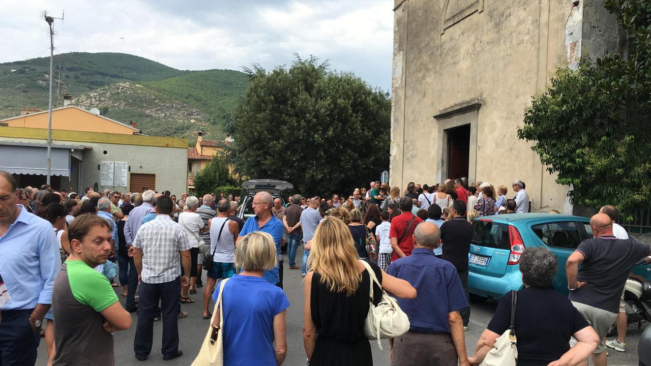 Un momento dei funerali