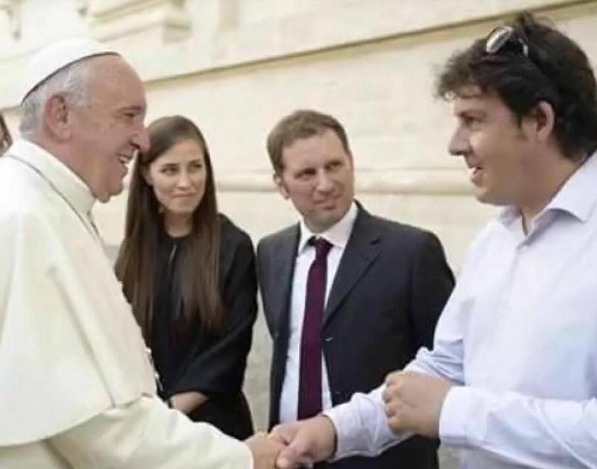L’arte sacra di Pietrasanta incanta il Papa 
