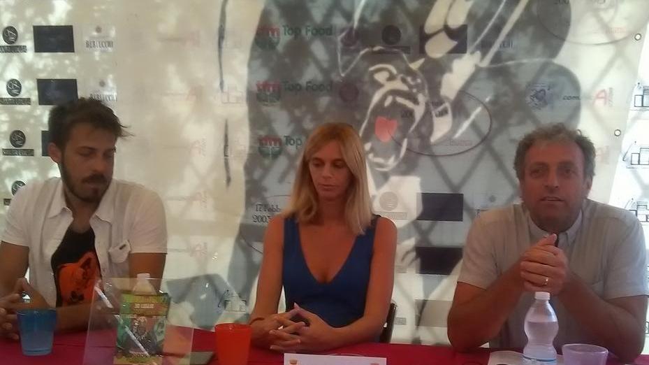 Albinia en tour e Nomadi show