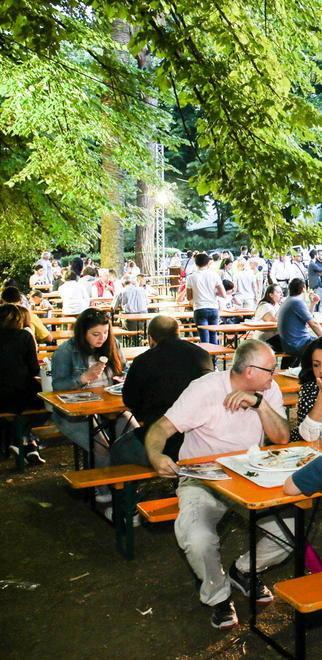 Festa biancoblù: trippa, chiocciole e cacciucco