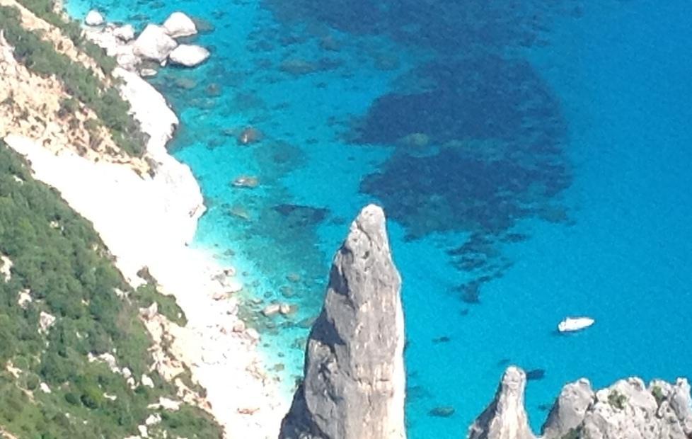 Sì del consiglio al ticket per Cala Goloritzè 