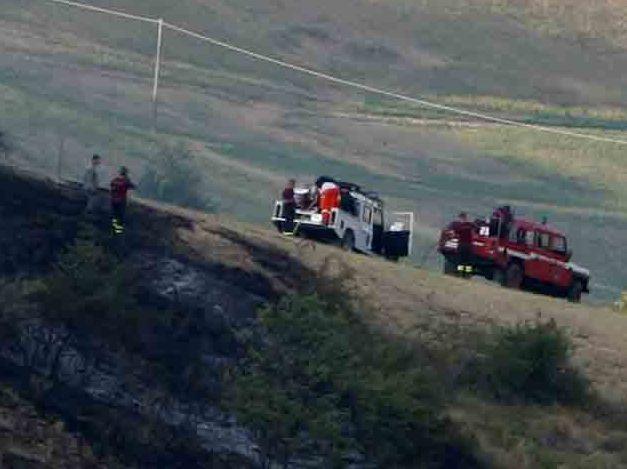 Bosco in fiamme a San Valentino 