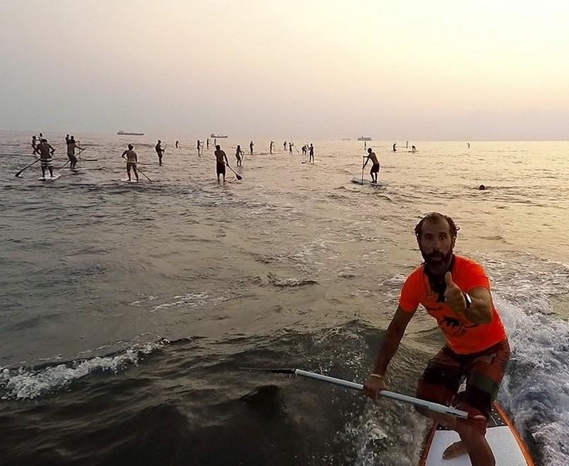 Sul sup a colpi di aperitivo, ai Tre Ponti è Aperisup