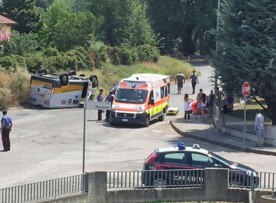 Portavalori si cappotta a Finale: scatta il piano di sicurezza 
