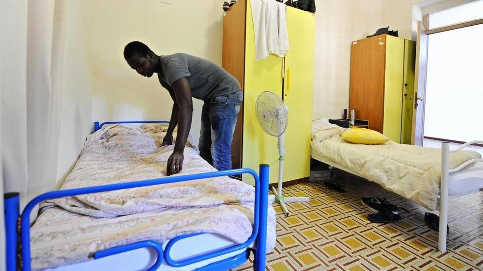 Accoglienza in famiglia per assorbire gli arrivi
