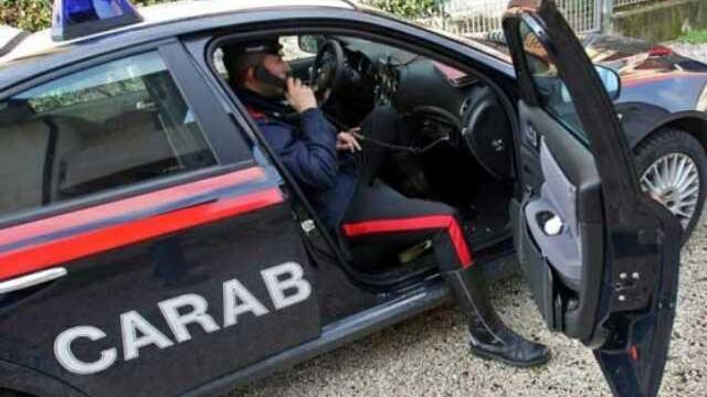 Ruba all'Esselunga di Porcari, arrestato 22enne