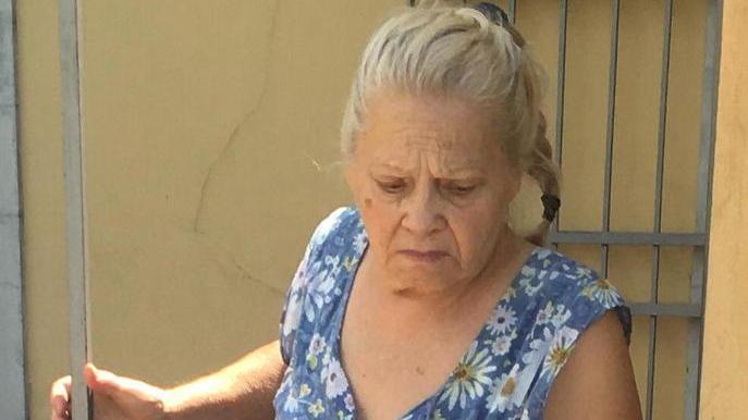 La pensionata «Mi ha afferrato per un braccio»