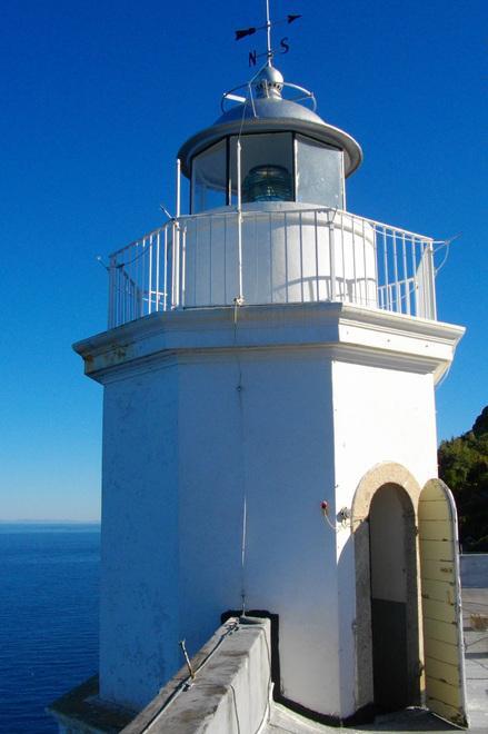 Punta Polveraia, il faro diventa struttura ricettiva 