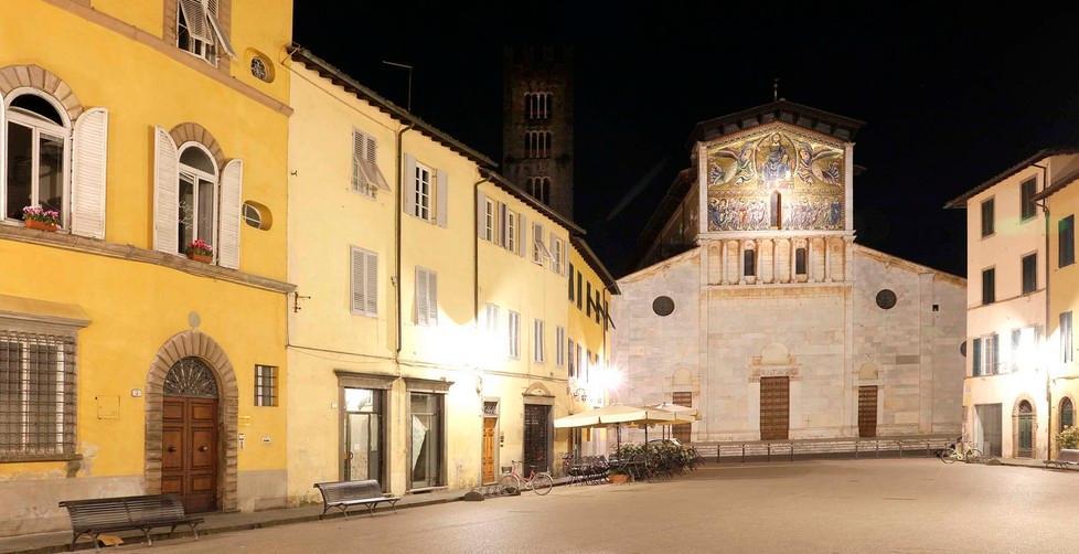Bizantino e romanico ha stili inconfondibili la basilica dei mosaici 
