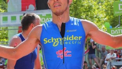 Cossarini ironman sulle strade di Roth Marzocchi vincente