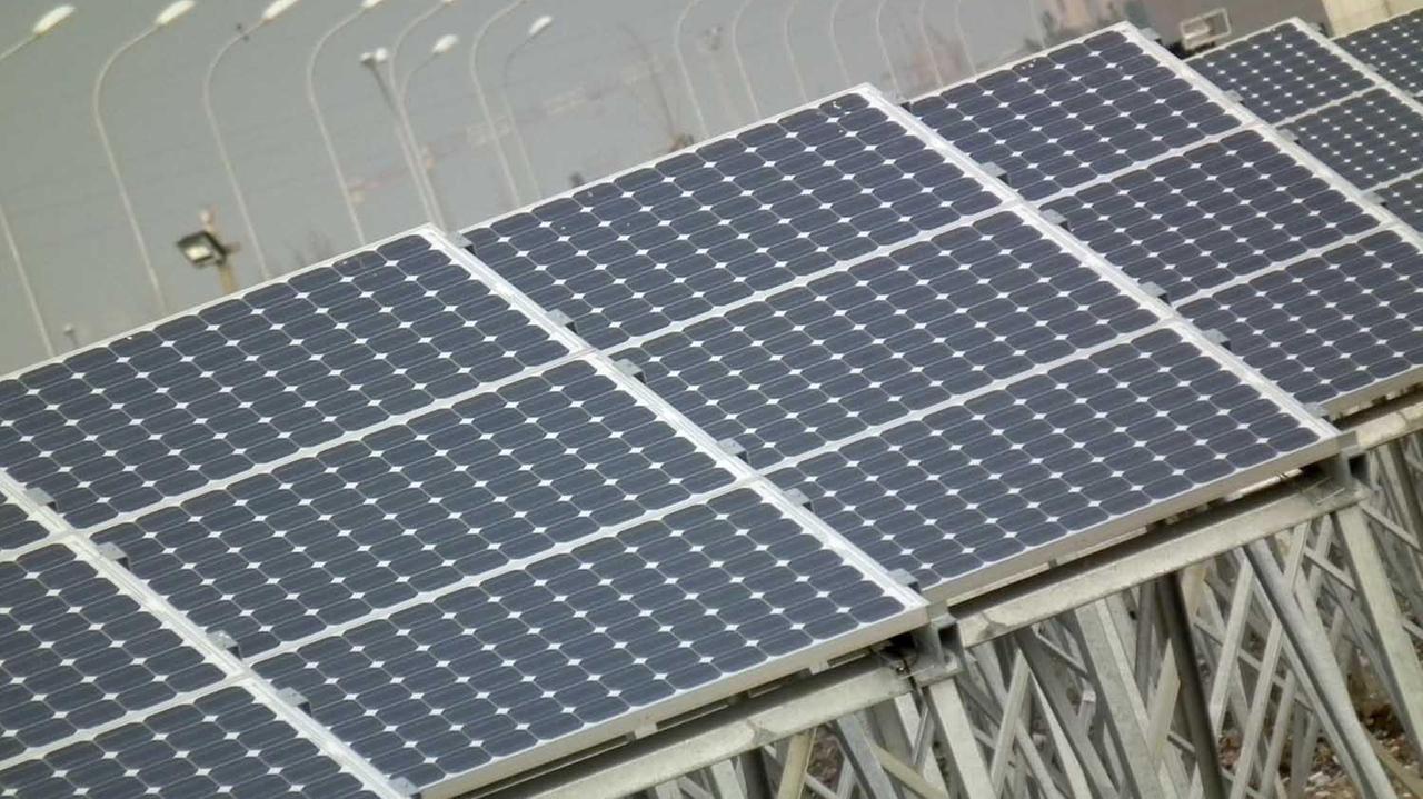 pannelli fotovoltaici (foto d'archivio)