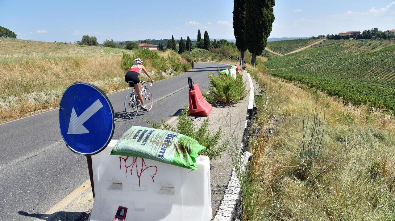 La Cerretese in brutte condizioni (foto agenzia Sestini)