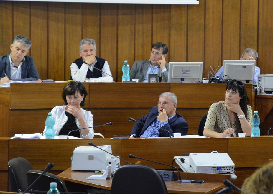 Dalla Regione cartellino giallo a Tendas 