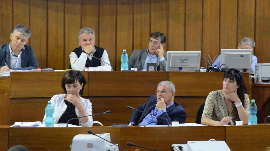 Dalla Regione cartellino giallo a Tendas