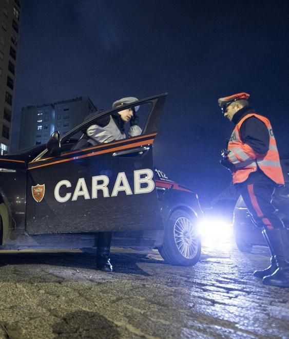 Ladro d’auto non si ferma all’alt 