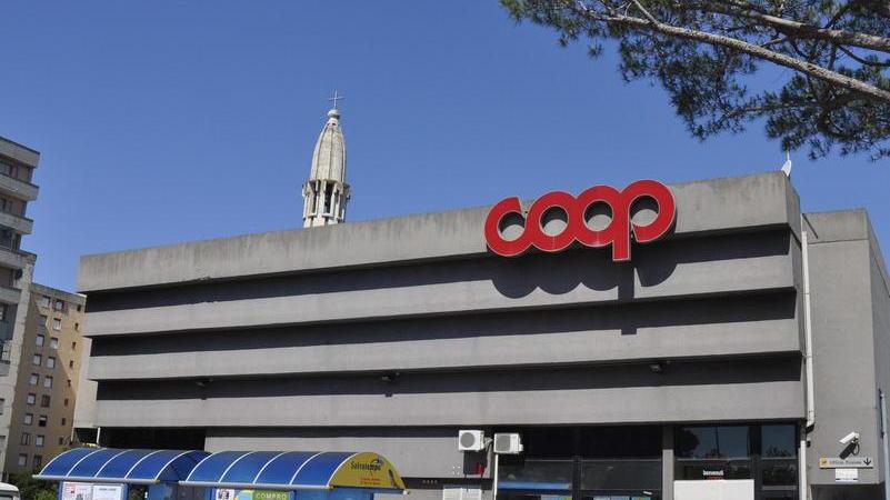 Chiude la Coop di via Inghilterra