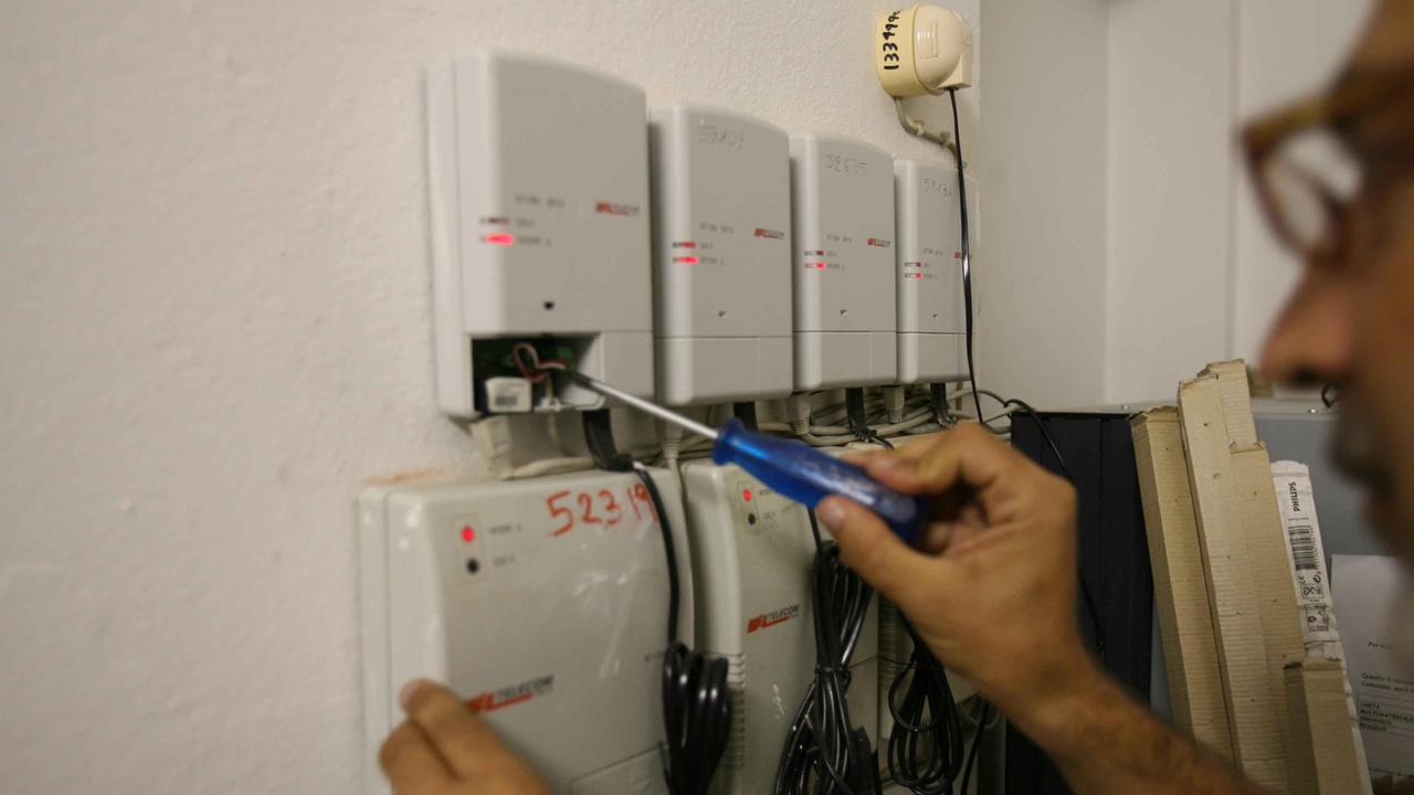 Tecnico Telecom al lavoro (Foto di repertorio)