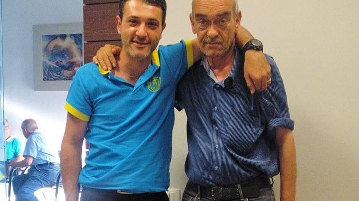 A destra Carlo Degl'Innocenti e a sinistra il volontario Daniele Casini