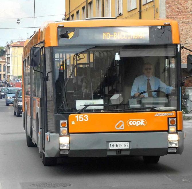 Due autobus e 18 pulmini faranno servizio navetta 