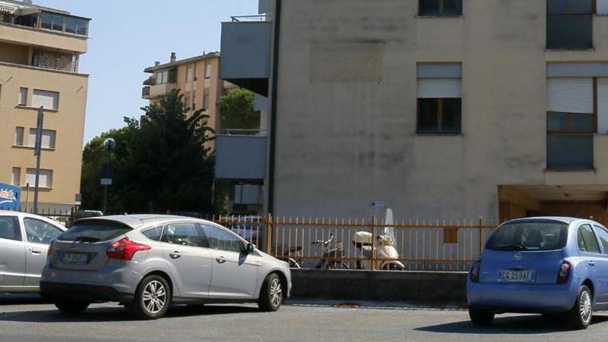 Prigioniero in auto a 5 mesi: salvato