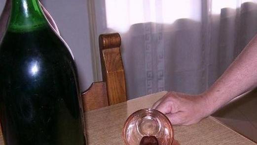 Alcolisti anonimi, un passo per guarire