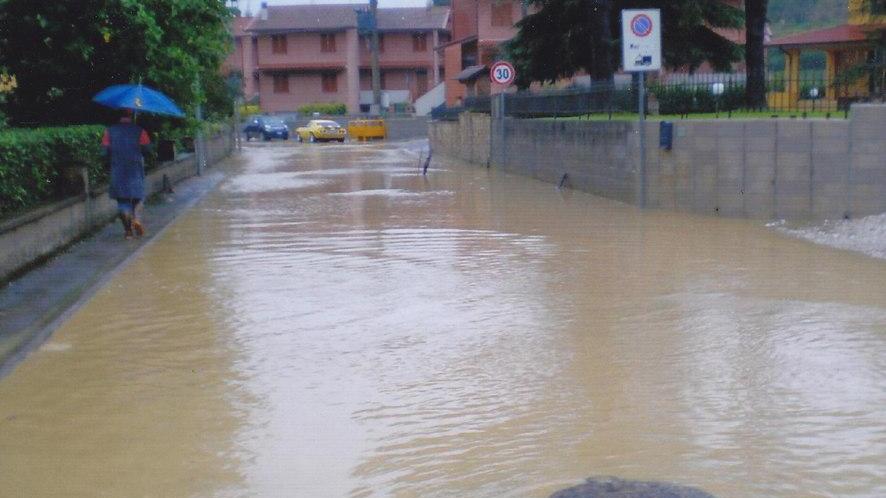 Fosso intubato mette a rischio alcune case alla Capannina