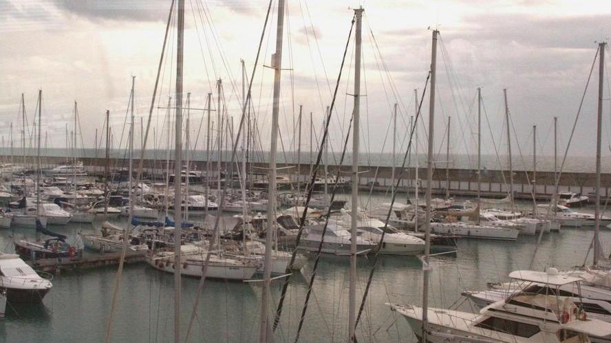 Sul e Rds al porto turistico «Posti barca per i pescatori»
