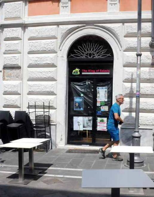 «La ztl mi ha fatto chiudere» 
