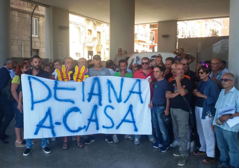 «Niente contributi, prima vogliamo vederci chiaro» 