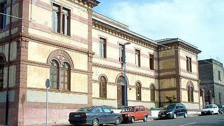 La sfida del sindaco «Corvi sui social, adesso basta»