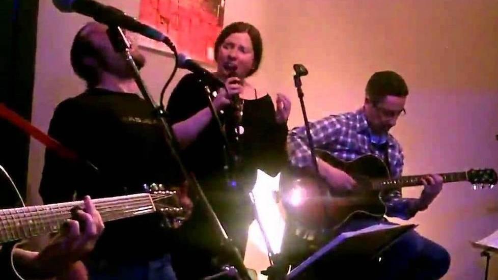 Battisti Project tribute band sul palco del Monnalisa