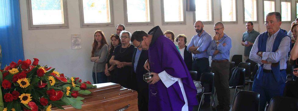Romano Prodi al funerale di Davolio