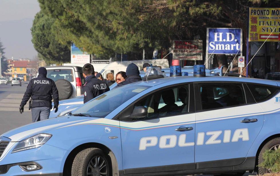 Ladri inseguiti e arrestati Avevano rubato una borsa 