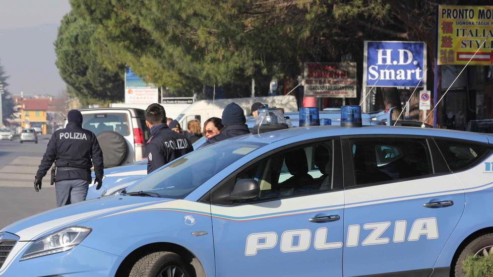 Ladri inseguiti e arrestati Avevano rubato una borsa
