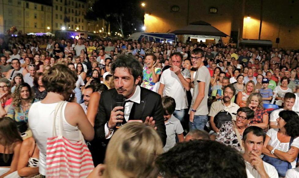 Paolo Ruffini durante il suo spettacolo a Effetto Venezia