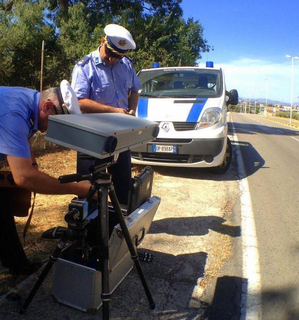 Sassari, tolleranza zero per chi chatta al volante 